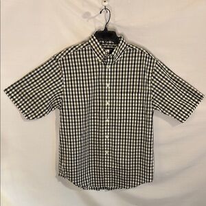 Roundtree Yorke Men's Black and White Checkered Short Sleeve Casual Shirt Medium